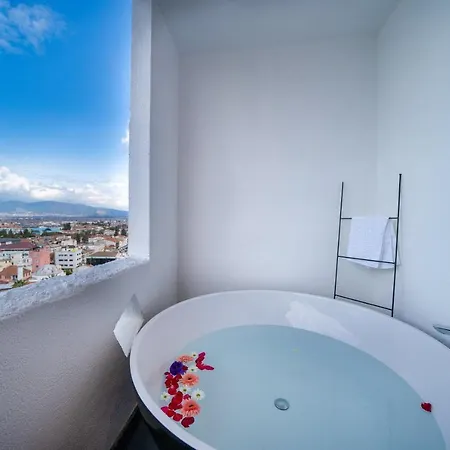 Reddoors Sea View 아파트호텔