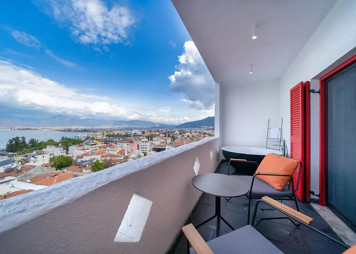 Hotel apartamentowy Reddoors Sea View
