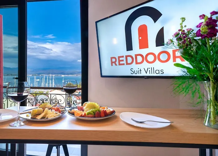 Reddoors Sea View