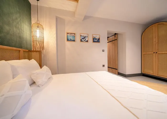 Hotel apartamentowy Reddoors Sea View