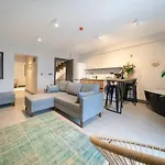 Reddoors Sea View アパートホテル フェティエ