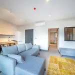 Reddoors Sea View アパートホテル 4*