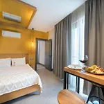 Reddoors Sea View 4*