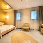 Reddoors Sea View 4*