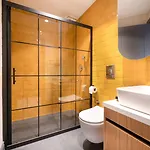 Reddoors Sea View 4*