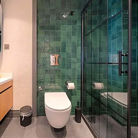 Reddoors Sea View 4*