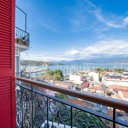 Reddoors Sea View 4*