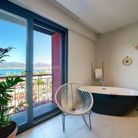 מלון דירות Reddoors Sea View